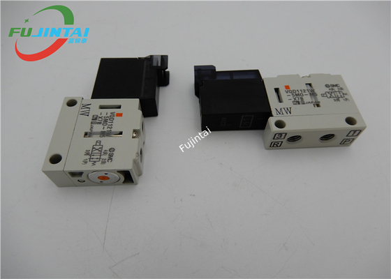 วาล์วแม่เหล็กไฟฟ้า Juki อะไหล่ ASM E25117250A0 VQD1121W-5MO-C4-X8 สำหรับ JUKI 750 760