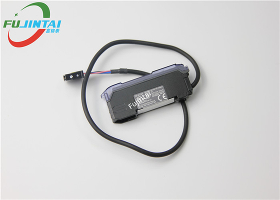 ชิ้นส่วนอะไหล่เครื่องจักร SMT ดั้งเดิม FUJI NXT SENSOR FS-V33P 2MGTCA002701