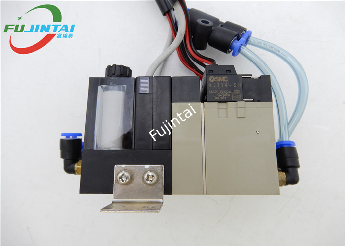 40045133 ชิ้นส่วนเครื่องจักร SMT JUKI TR6 MTC MTS Head R Ejector ASM ZX1051-K15H-E